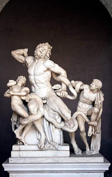 Laocoonte y sus hijos en los Museos Vaticanos de Roma